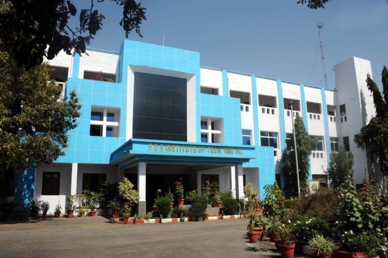 SHRI G S INSTITUTE OF TECH SCIENCE INDORE M P PharmaCampus